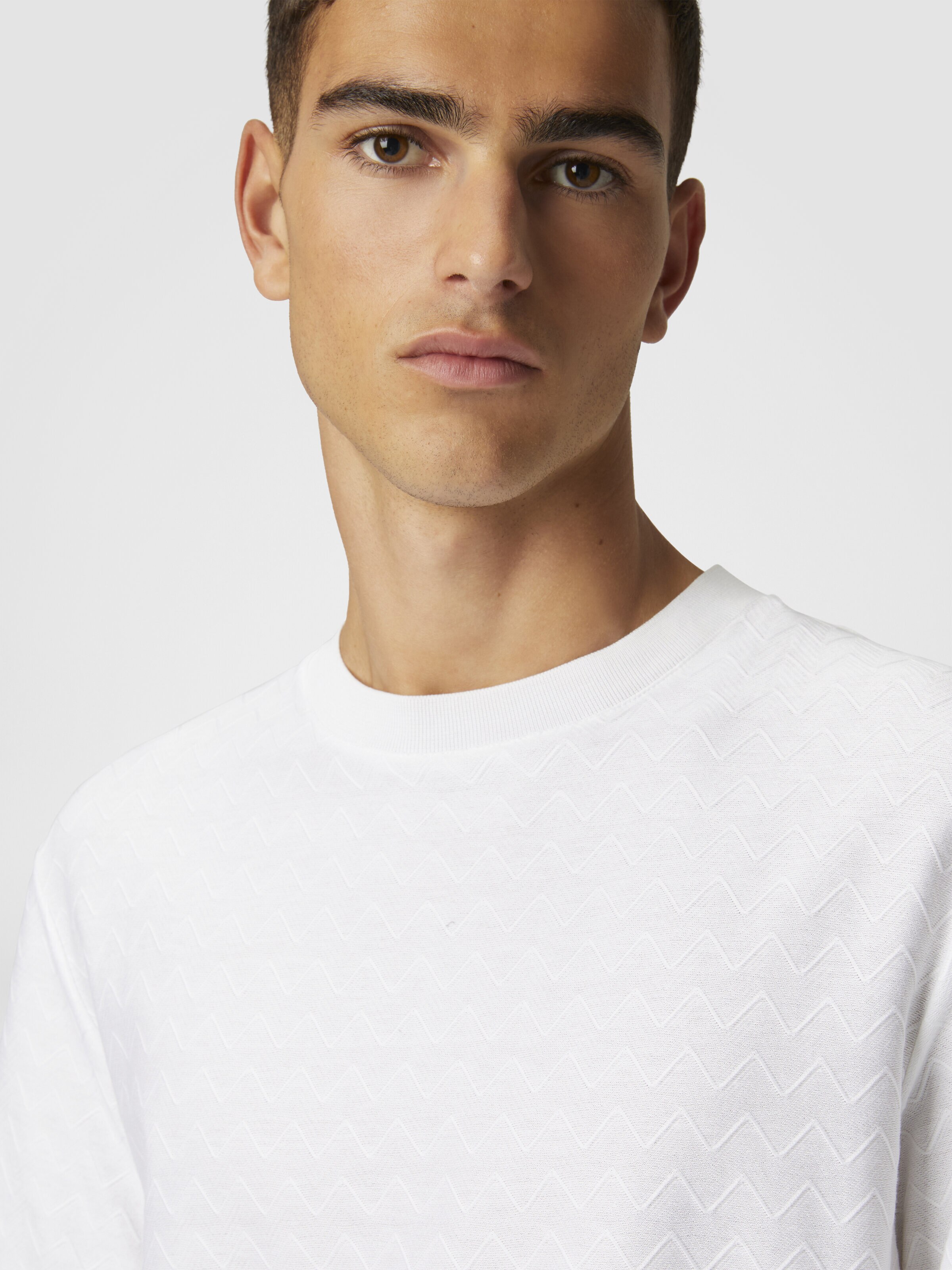 Tone-on-tone zig zag cotton jersey crewneck T-shirt, White  - 4