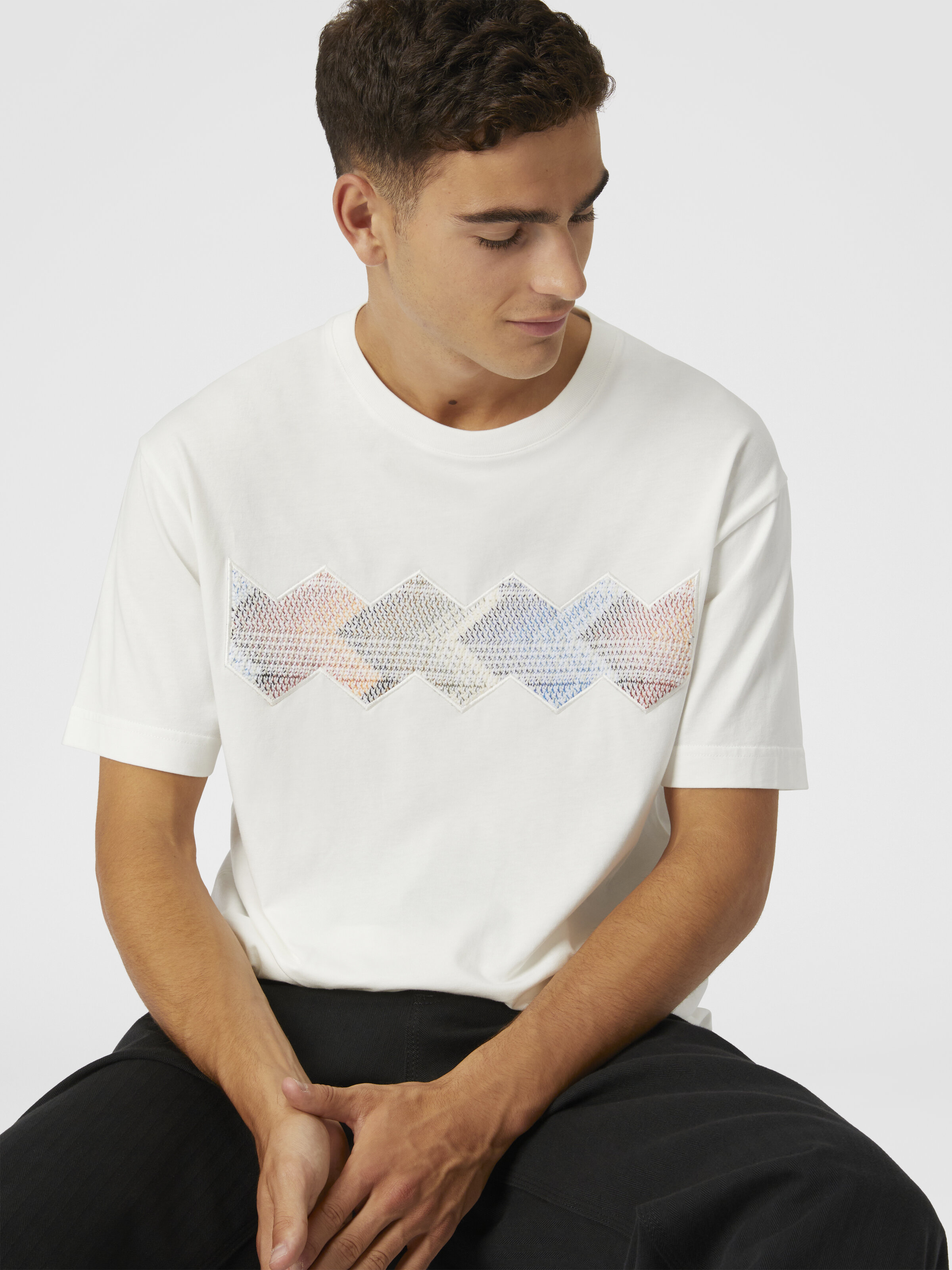 Cotton crewneck T-shirt with gradient zig zag insert, White  - 4