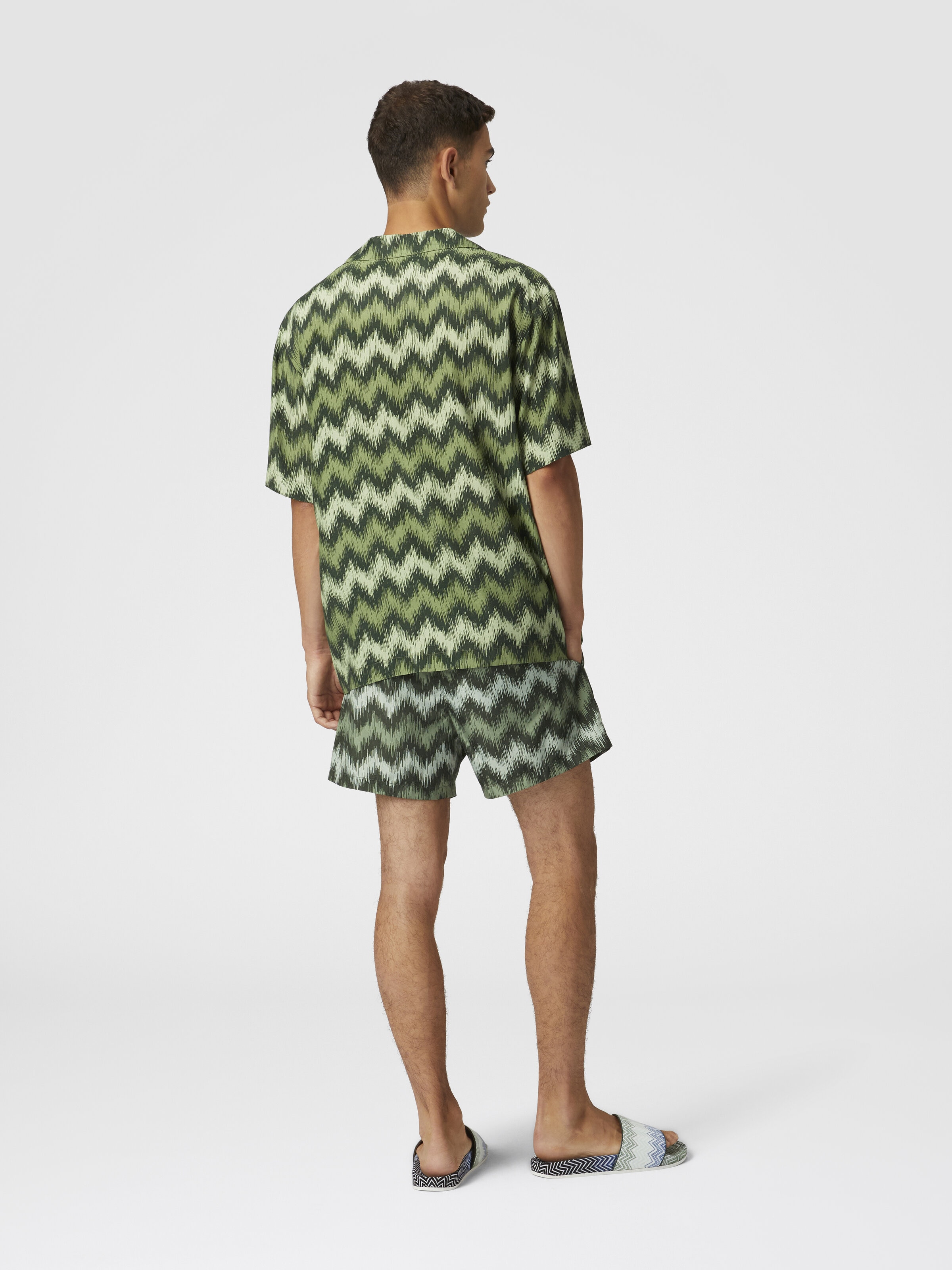 Zig zag printed swim trunks with disturbed frequency, Green - 2