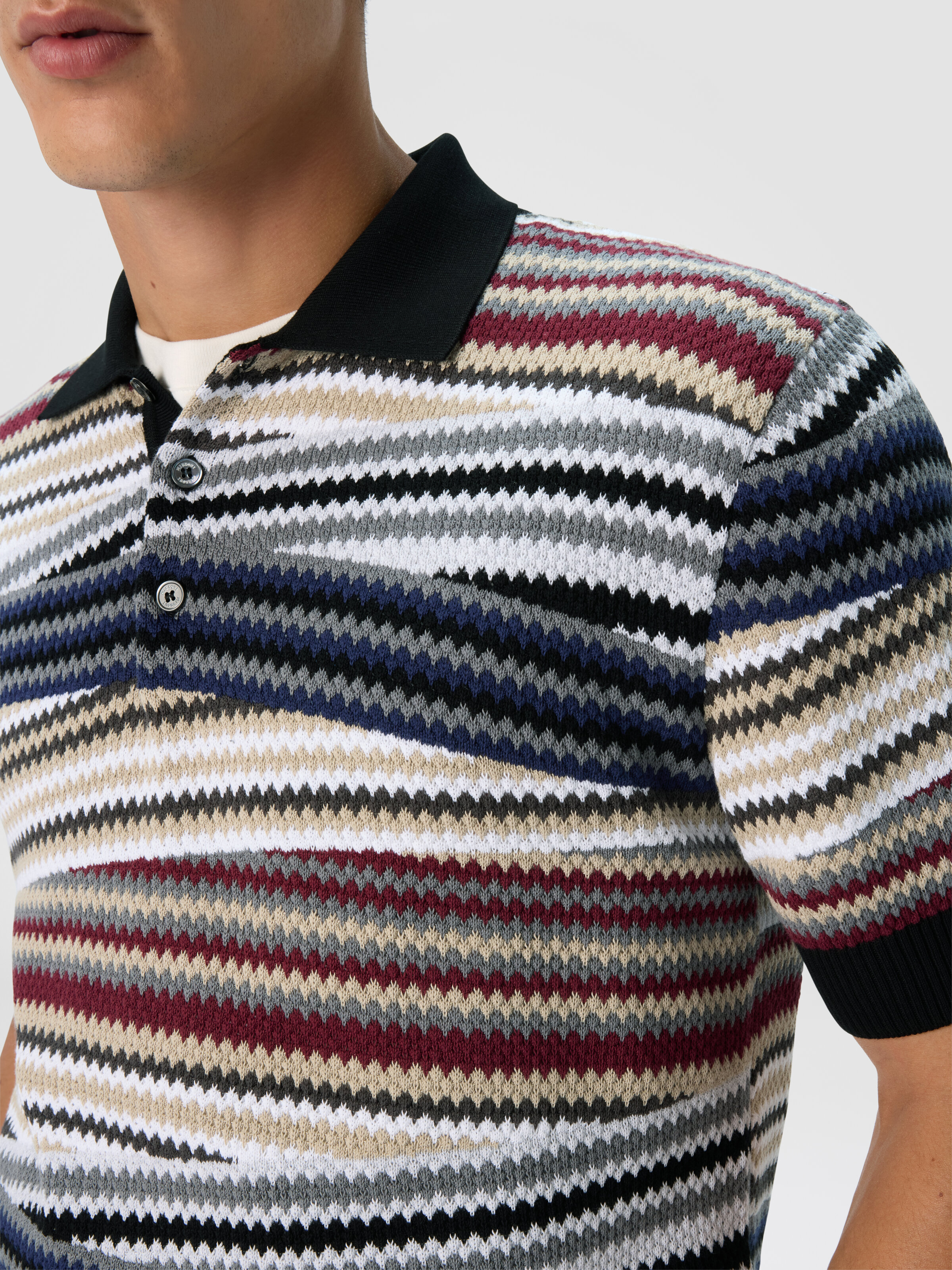 Short Sleeve Polo with Buttons and Striped Zigzag Pattern, Multicoloured  - 4