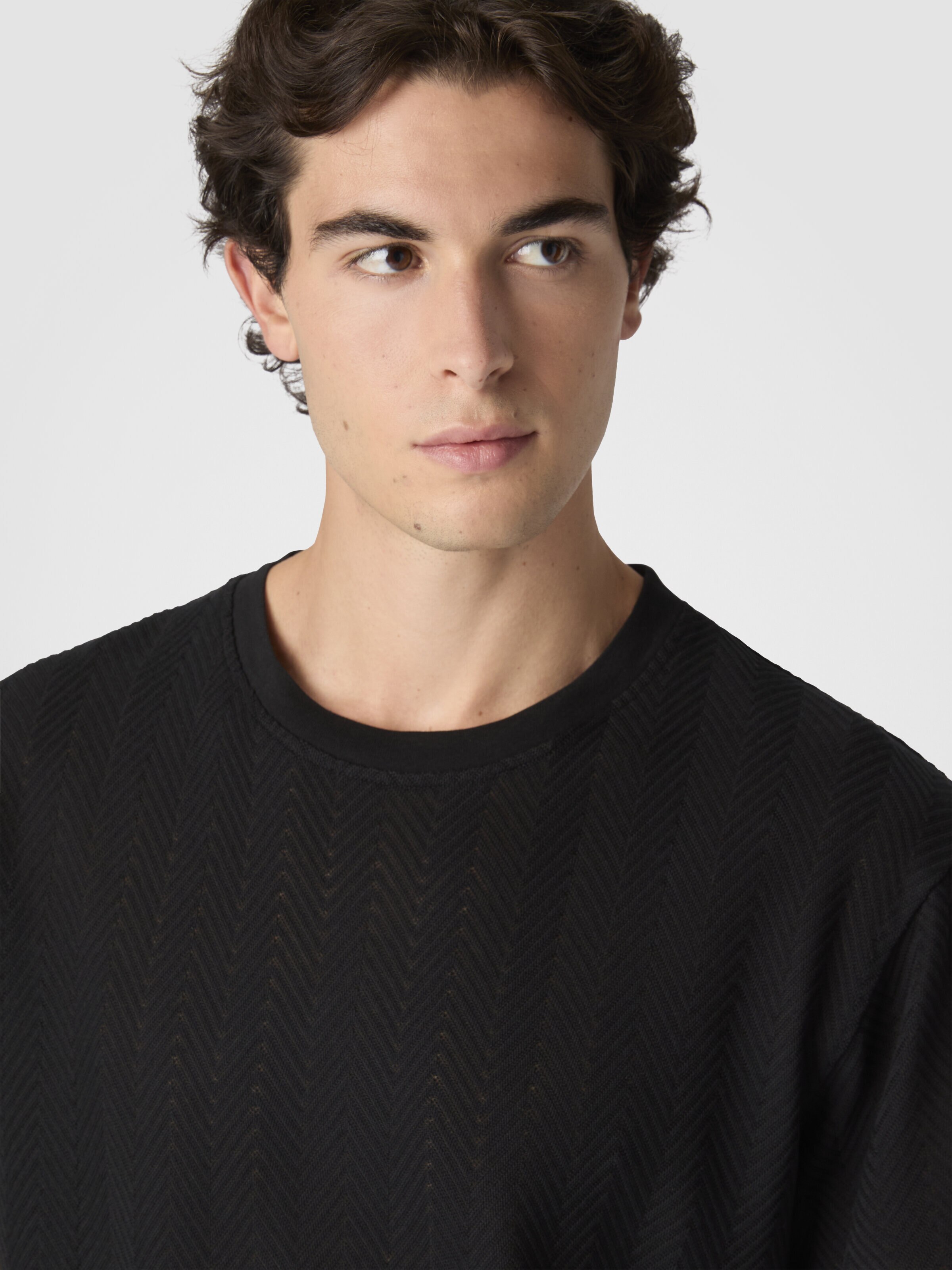 Crew Neck T-Shirt in Cotton-Viscose Raschel, Black - 4