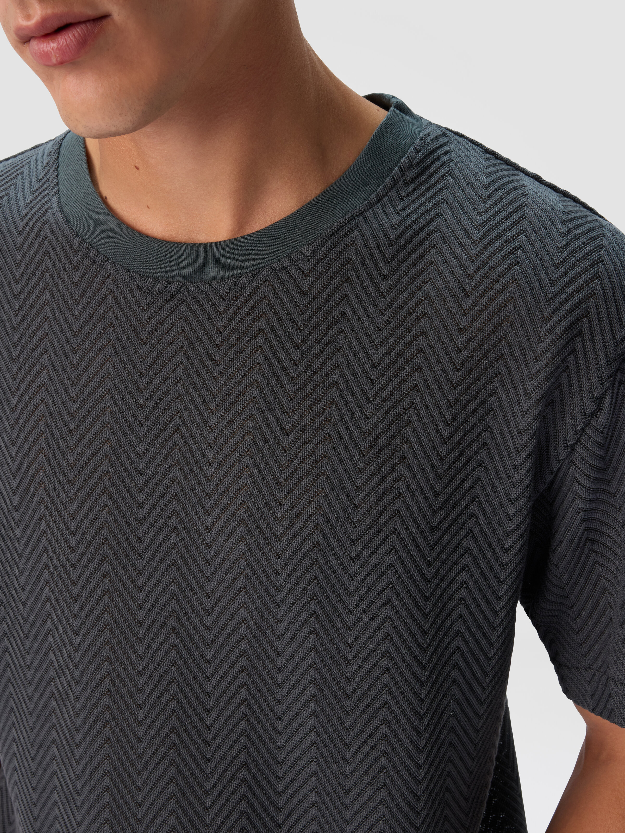 Crew Neck T-Shirt in Cotton-Viscose Raschel, Grey - 4