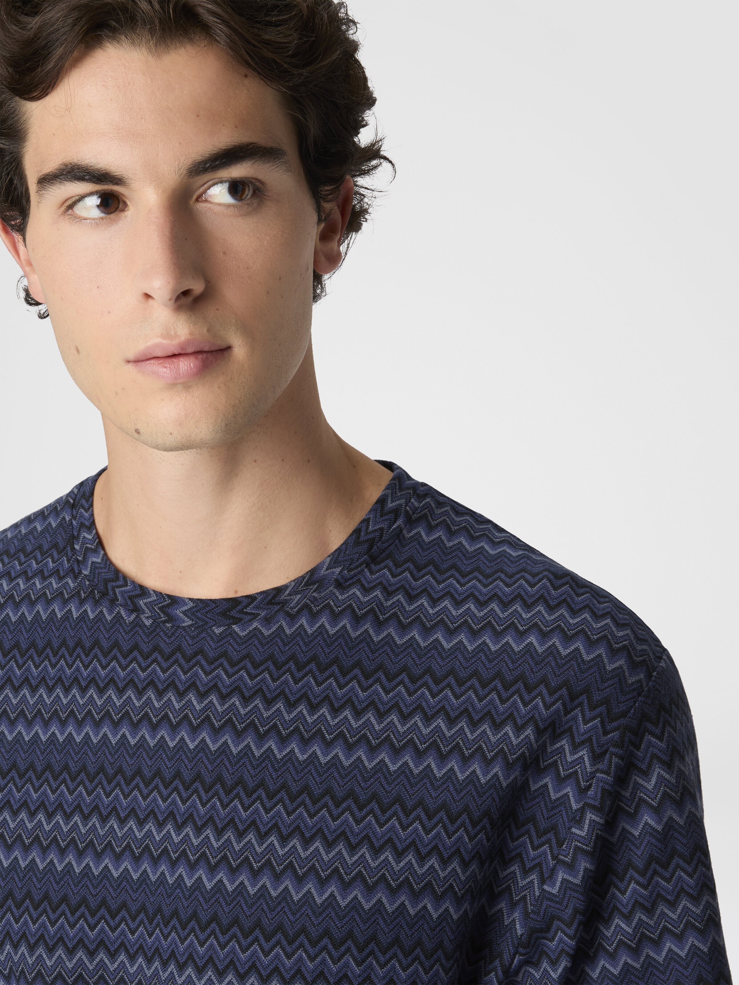 Crew Neck T-Shirt with Micro Zigzag, Blue - 4