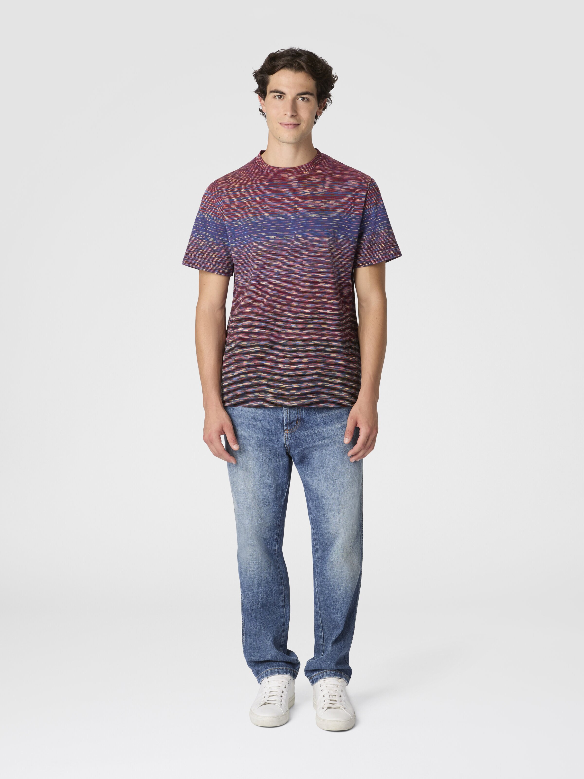 Camiseta con motivo flameado degradado, Borgoña & Azul Oscuro - 1
