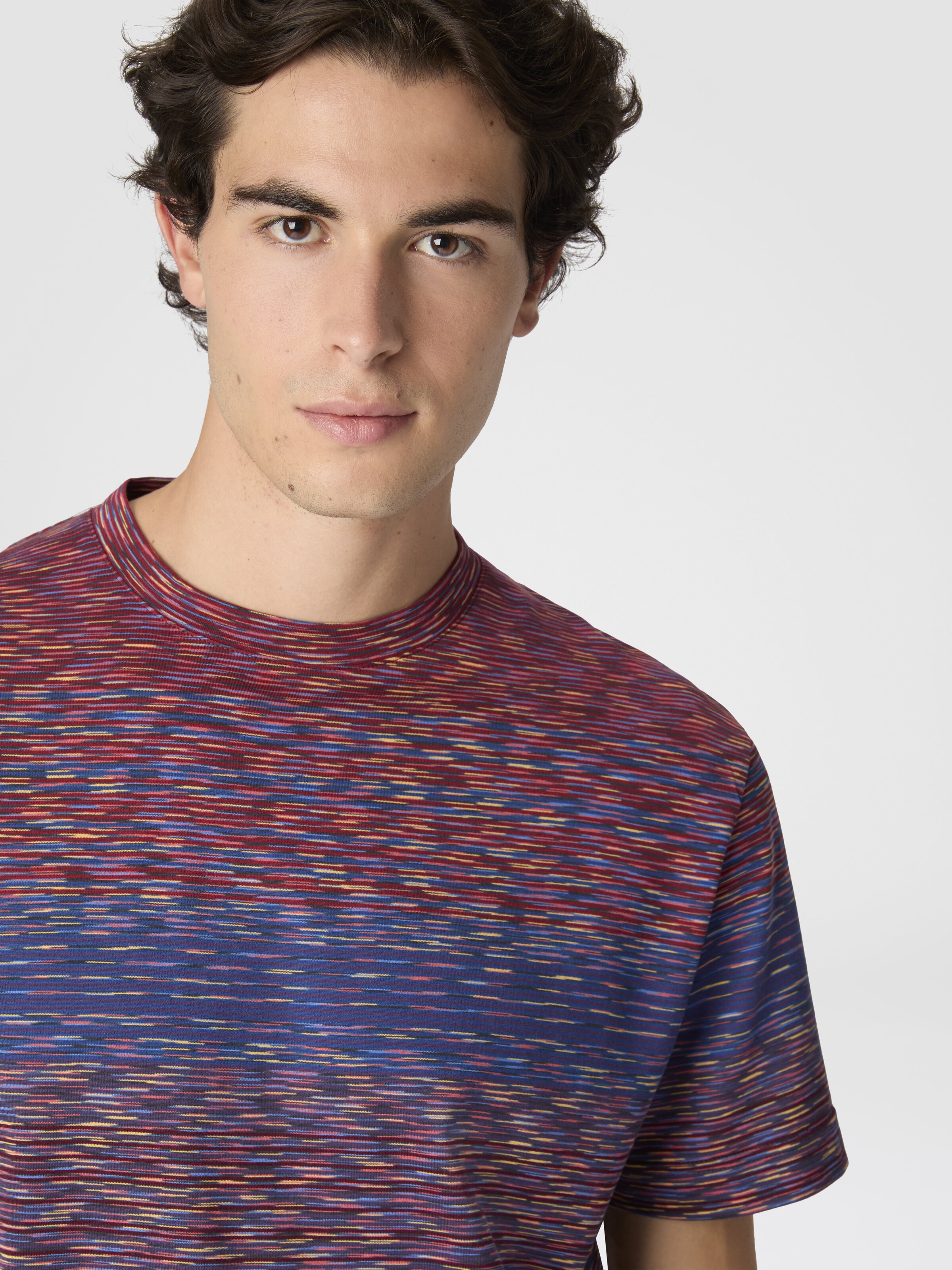 Camiseta con motivo flameado degradado, Borgoña & Azul Oscuro - 4