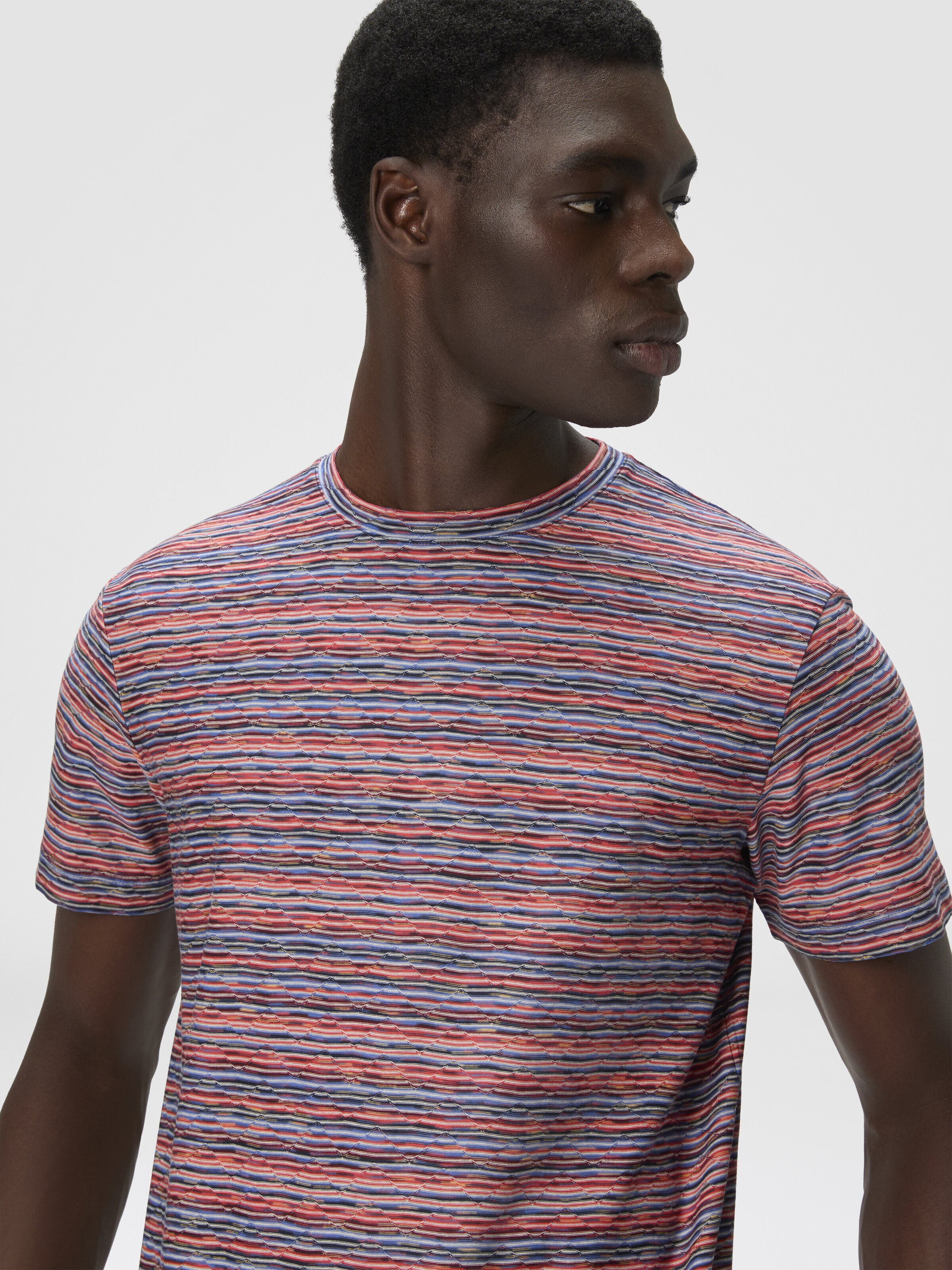 T-Shirt with Flame and Zigzag Pattern, Red & Blue - 4