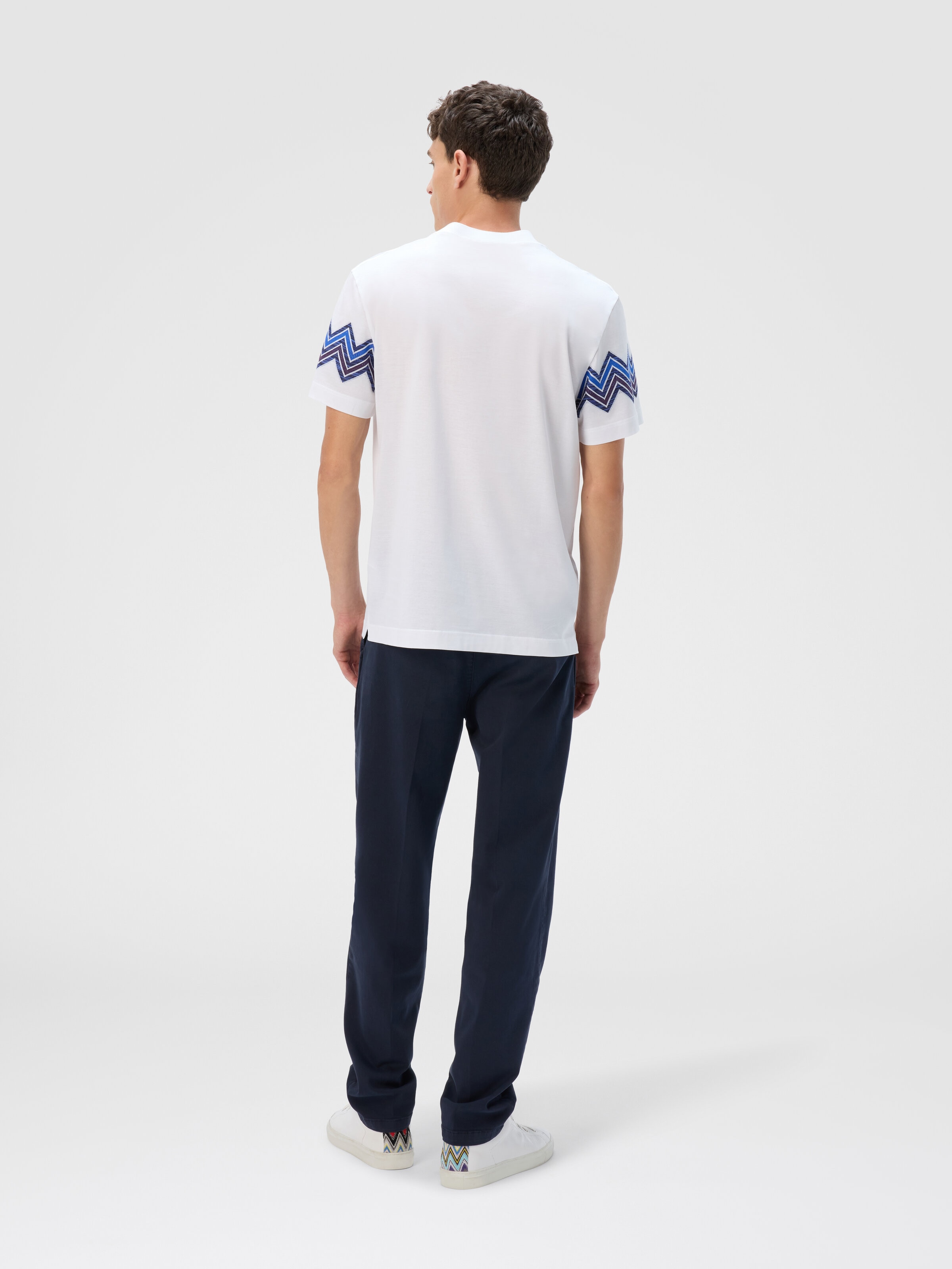 T-Shirt with Maxi Chevron Insert, White  - 2