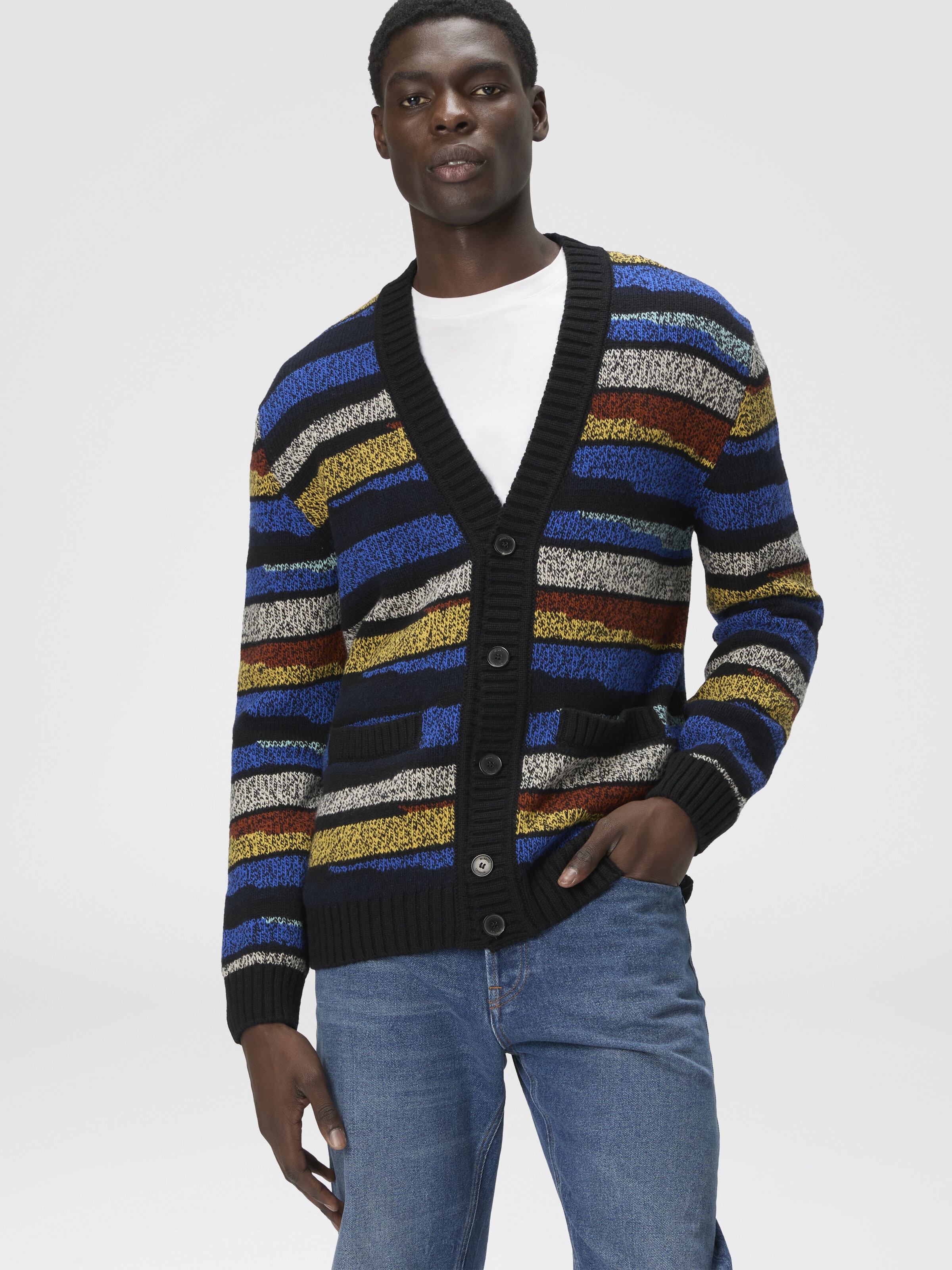 The Cardigan in Pure Wool with Inlay, Multicoloured  - 3