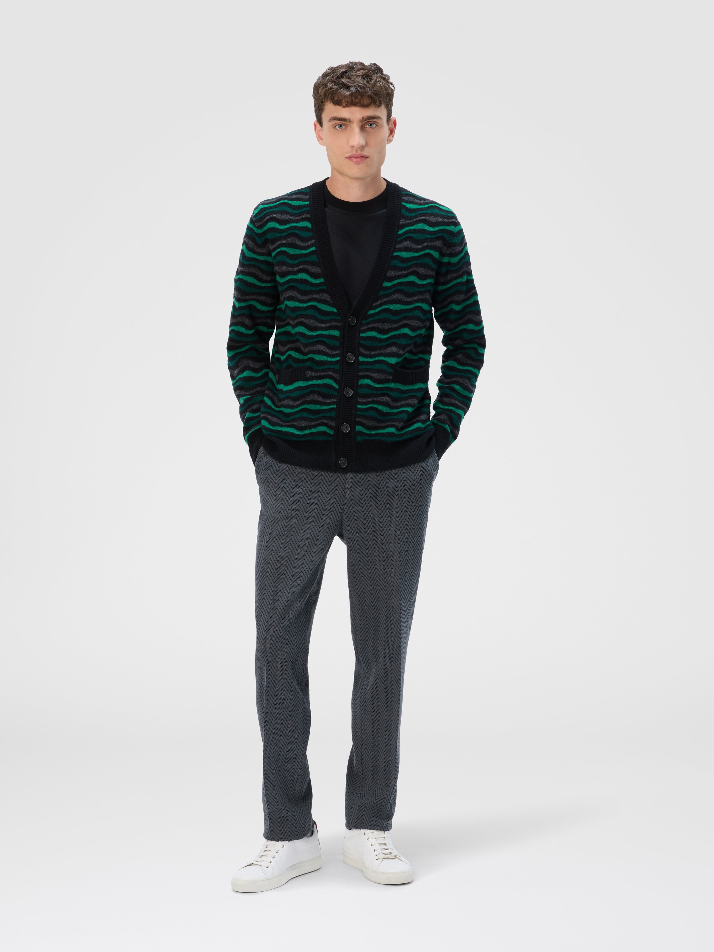 Cardigan in Pure Wool with Wave Stitch, Green - 1