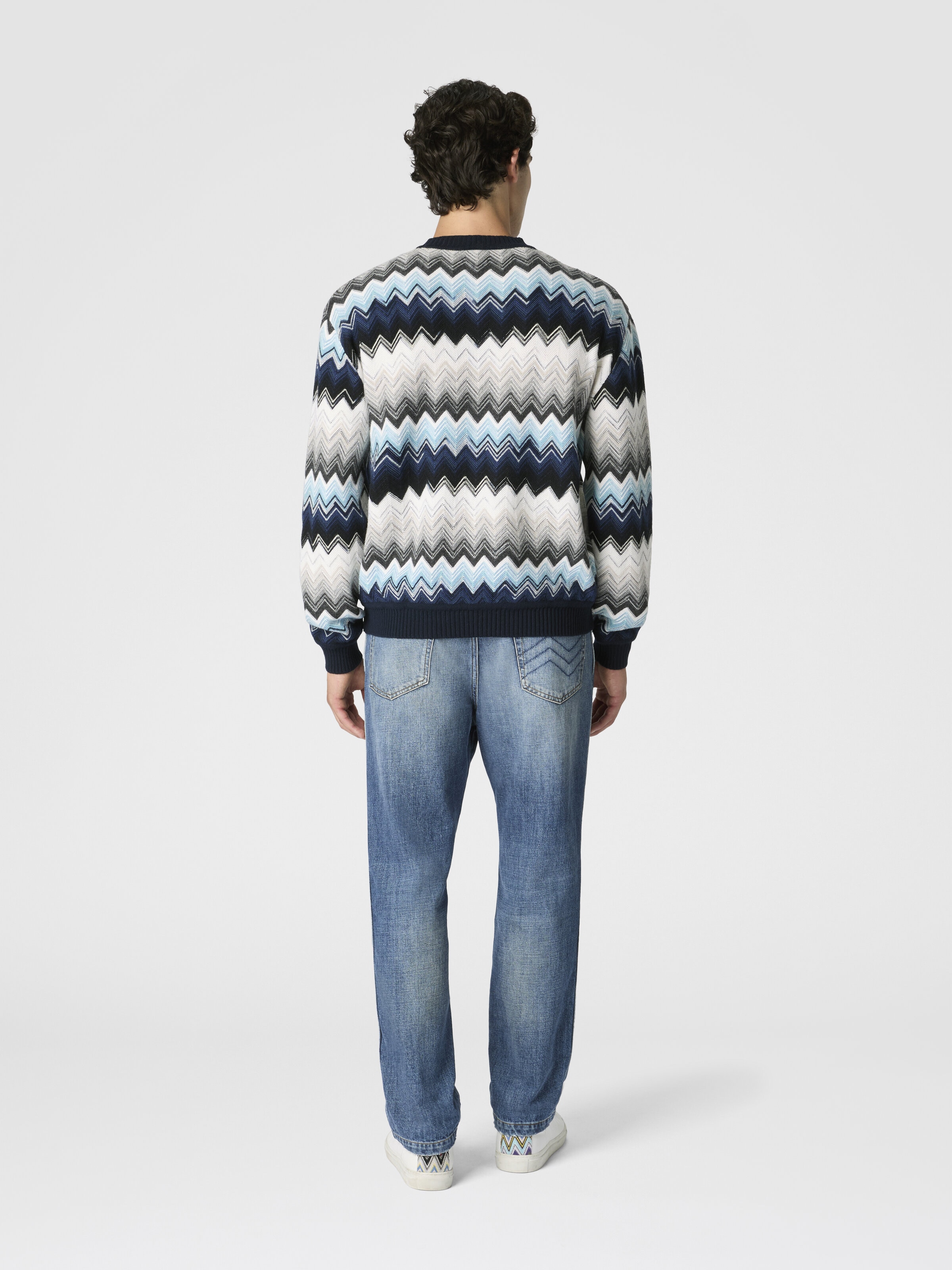 Crew Neck Sweater with Flame Zigzag Pattern, Black & Blue - 2