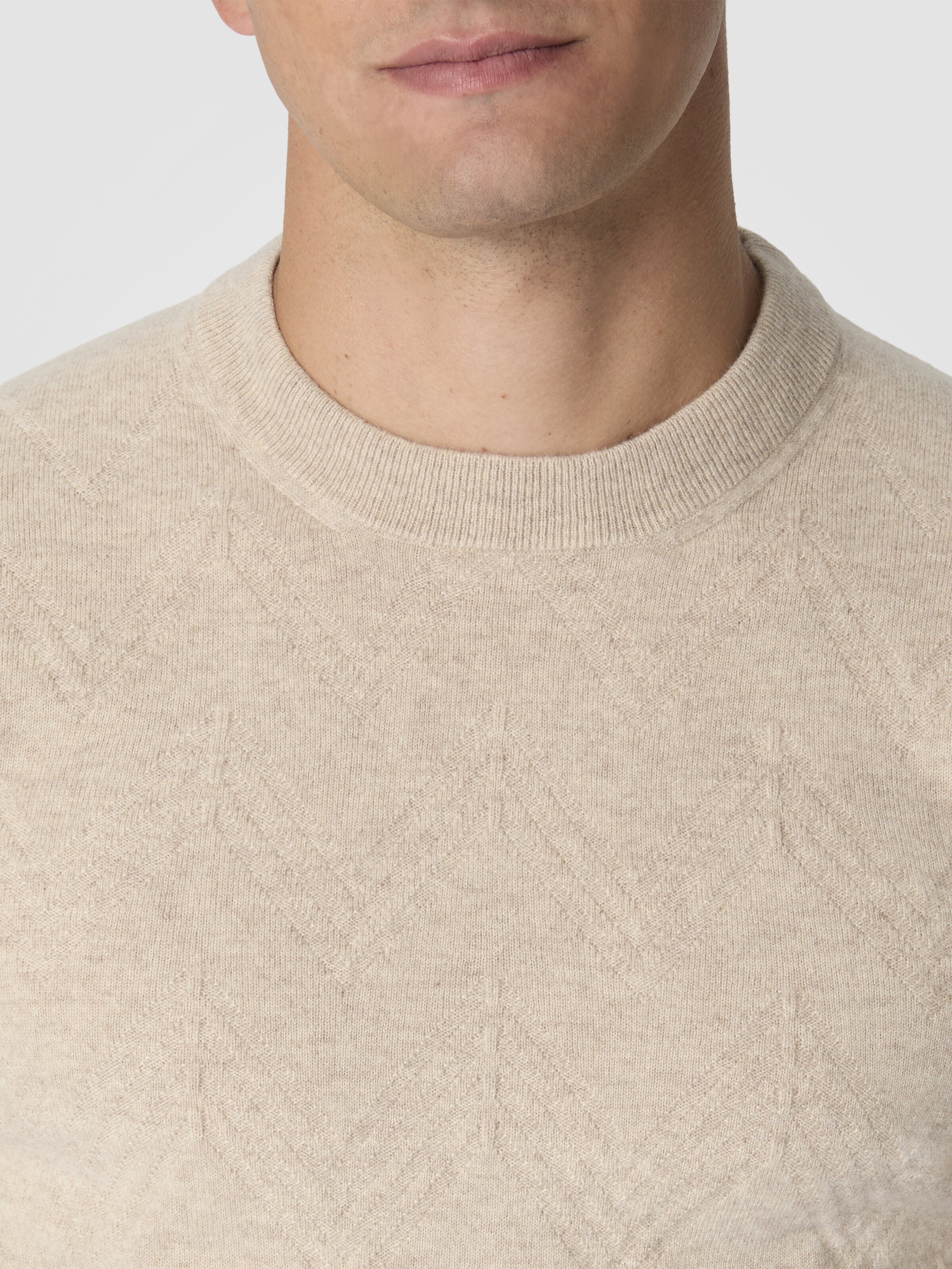 Crew Neck Sweater in Pure Cashmere with Chevron Pattern, Beige - 4