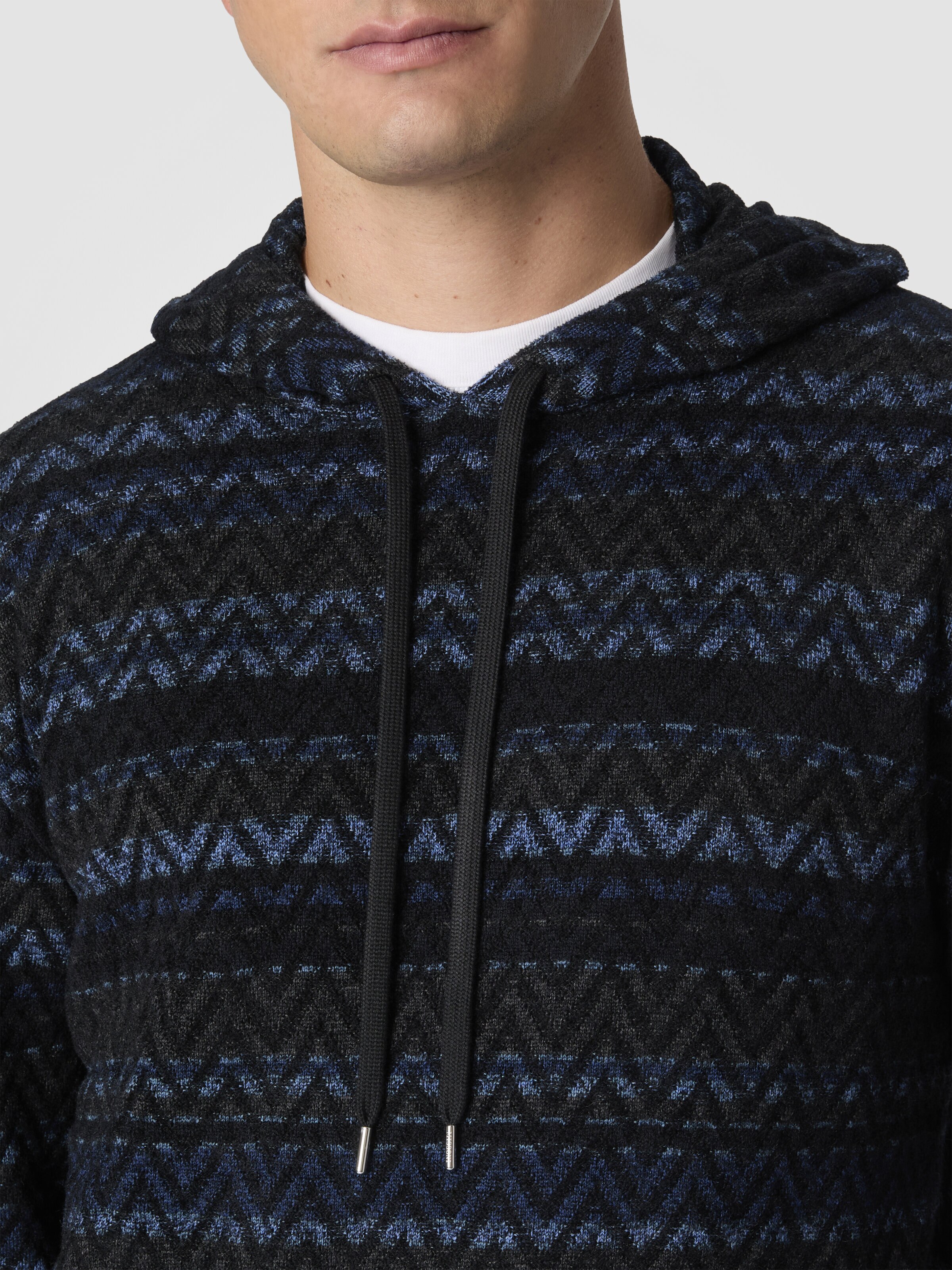 Hooded Sweater in Wool Blend with Zigzag Pattern, Black & Blue - 4
