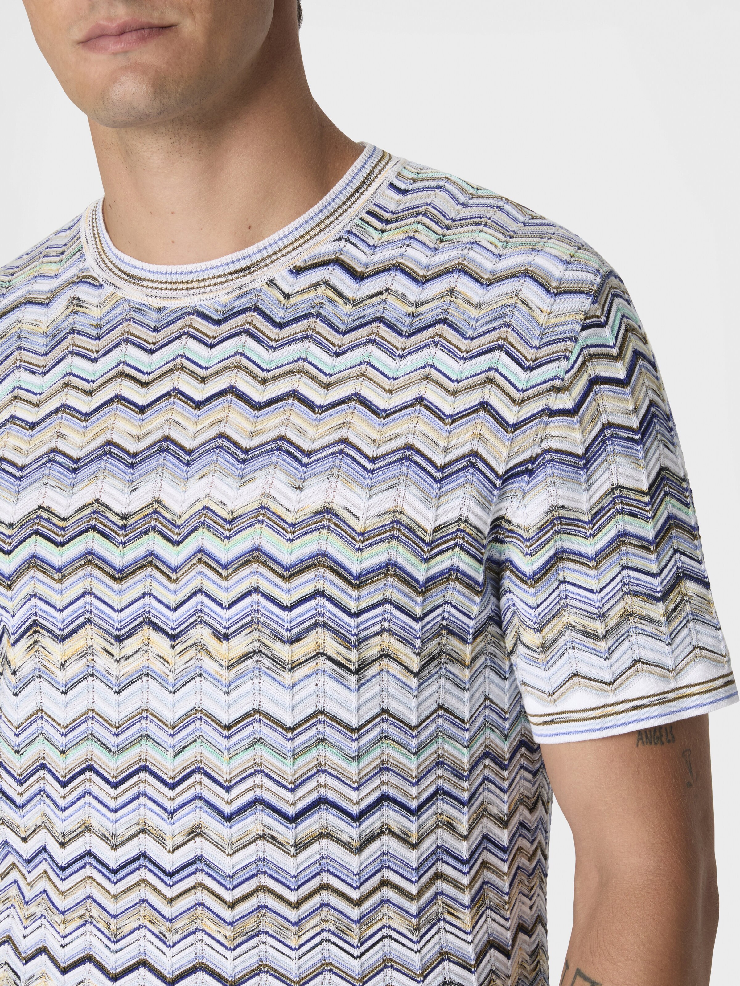 Cotton knit T-shirt with chevron pattern, Beige& White  - 4